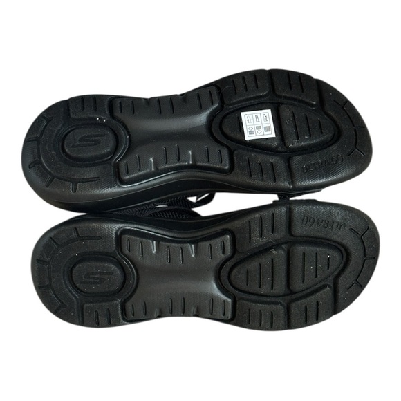 Skechers Comfort Sandals Size 11 NWOT Black Archfit Foam Sporty Hiking Walking - Picture 10 of 10